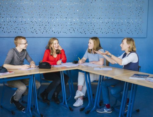 Jugend debattiert: Sollen Schüler*innen ihre Schule selbst putzen?